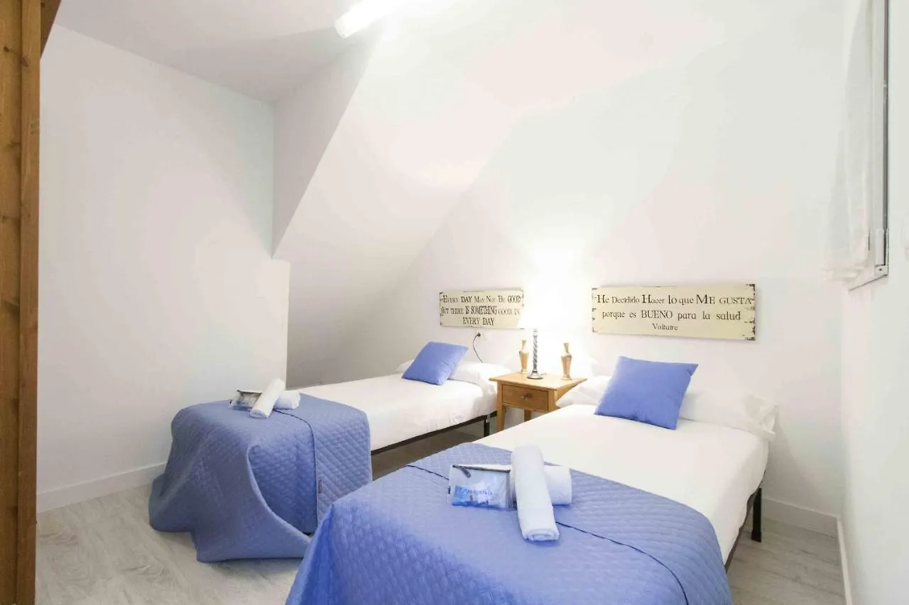 The Rentals Collection | Coeur San Sebastián 0*,  İspanya